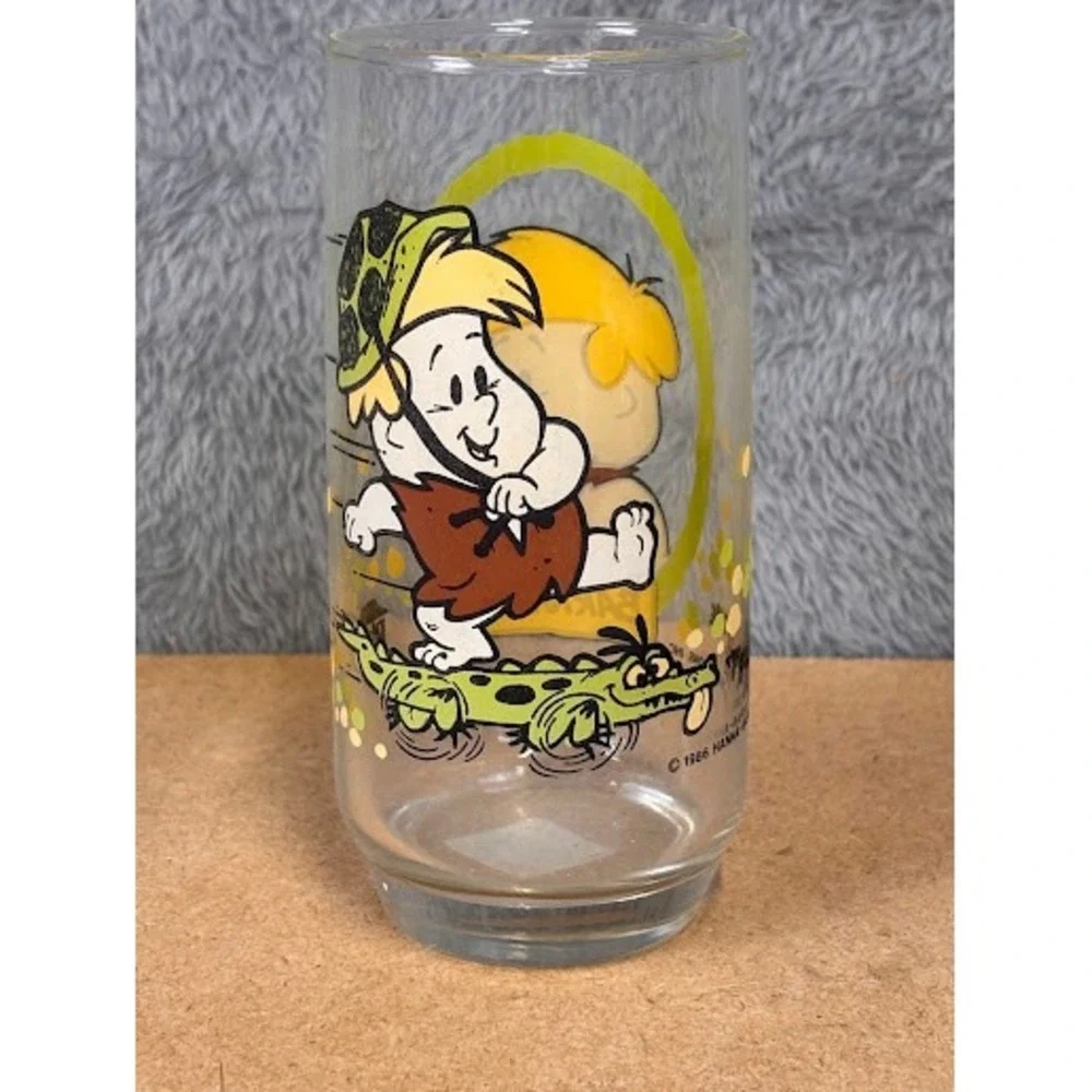 Vintage‎ 1986 Pizza Hut The Flintstone Kids Barney Glass Hanna-Barbera Promo